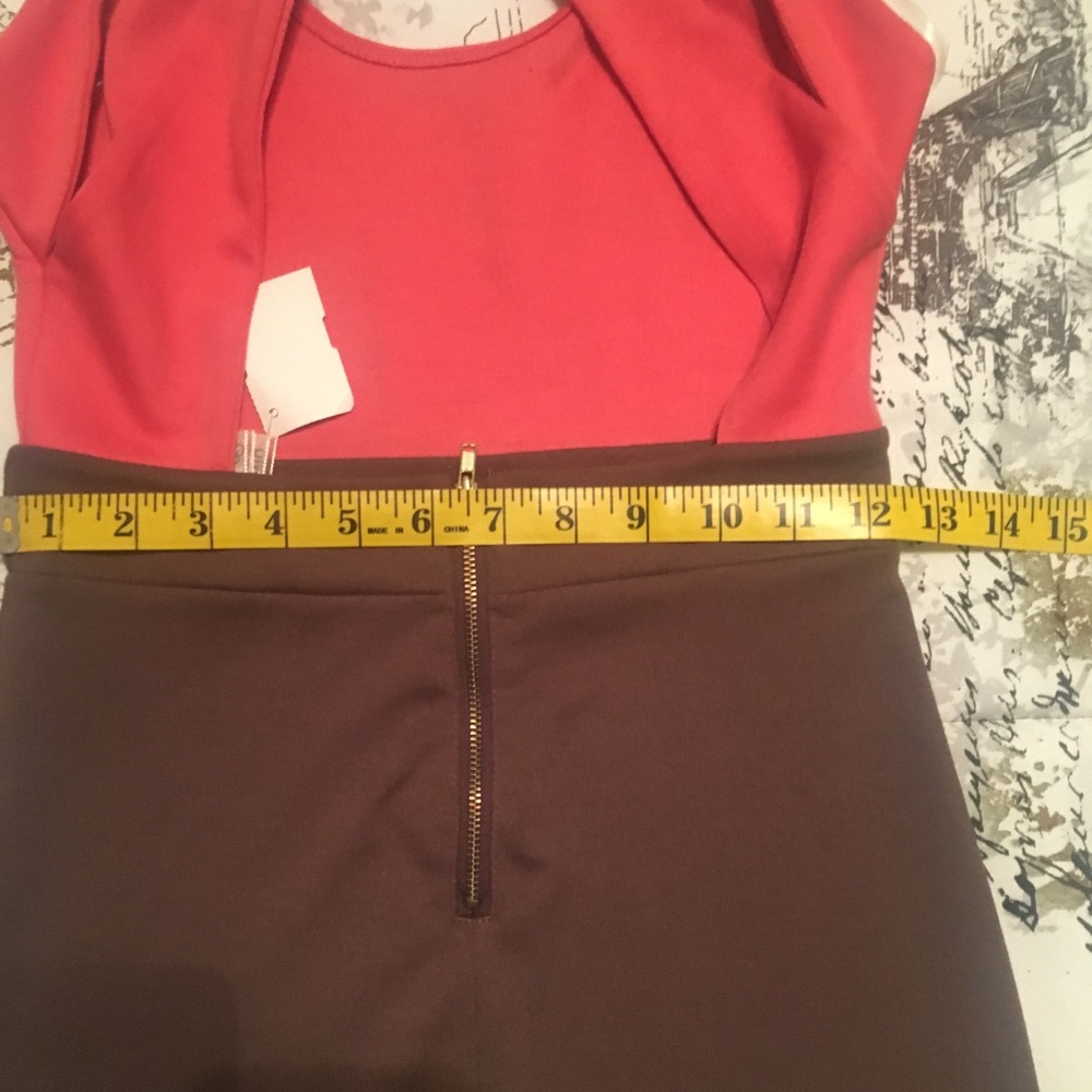 Dress - Picture 7 of 8